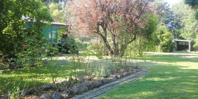 Old Tolmie Road, Benalla