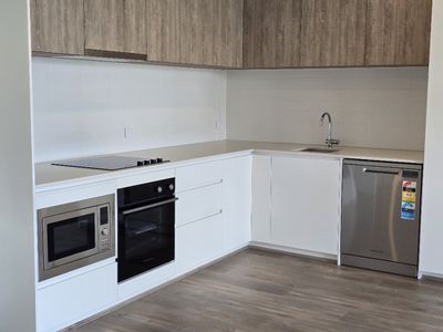 214 / 3-5  Panama Drive, New Port