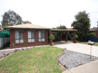 10 Moran Court, Wangaratta
