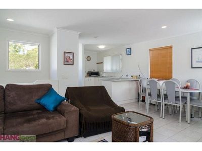 1 / 76 Southern Cross Parade, Sunrise Beach