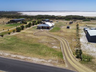 26 Lakeside Drive, Beachport