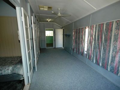 8 Wompoo road, Longreach