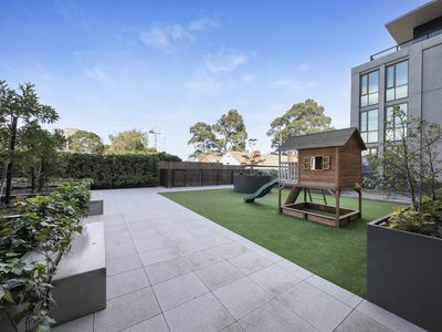 G03A / 72 Ascot Vale Road, Flemington