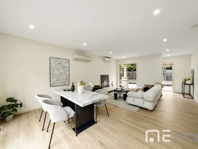 2 / 56 Station Street, Burwood