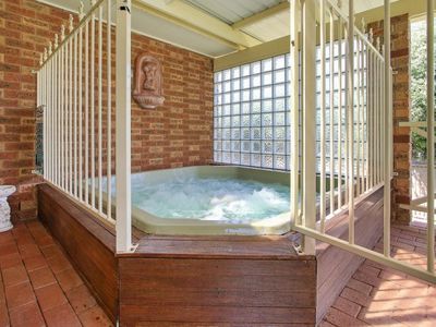 17 Glendale Ave, West Albury