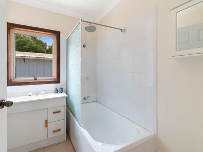 21 Illawarra Drive, Cooroibah