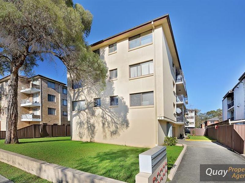 2 / 15 Hart St, Warwick Farm