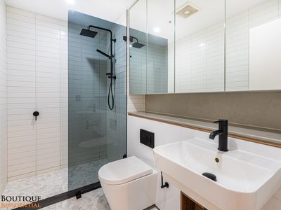 104 / 305 Trafalgar Street, Petersham