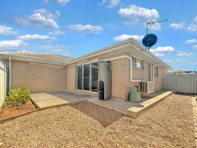 18B Ellenborough Avenue, Dubbo