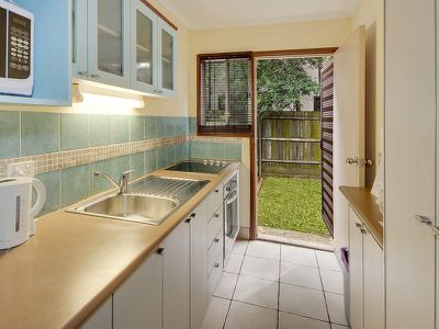 2 / 17 Primary School Court, Maroochydore