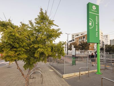 13 / 4 Delhi Street, West Perth