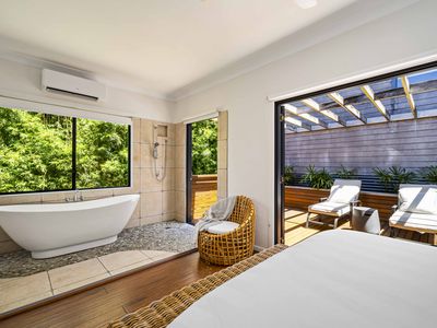 3 / 29 Goondooloo Drive, Ocean Shores