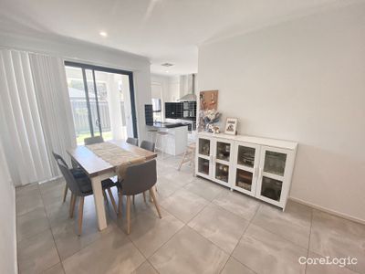 Room 1 / 4B Gray Street, Plympton