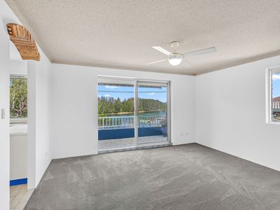 5 / 106-108 LITTLE STREET, Forster