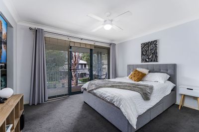 4 Horseman Place, CURRANS HILL, Currans Hill - Thumbnail 6