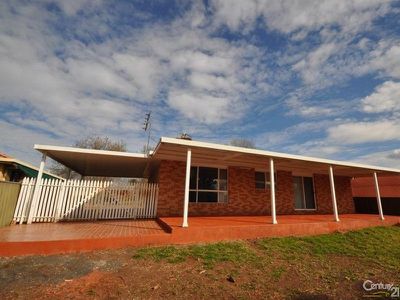 44 Jack William Drive, Dubbo
