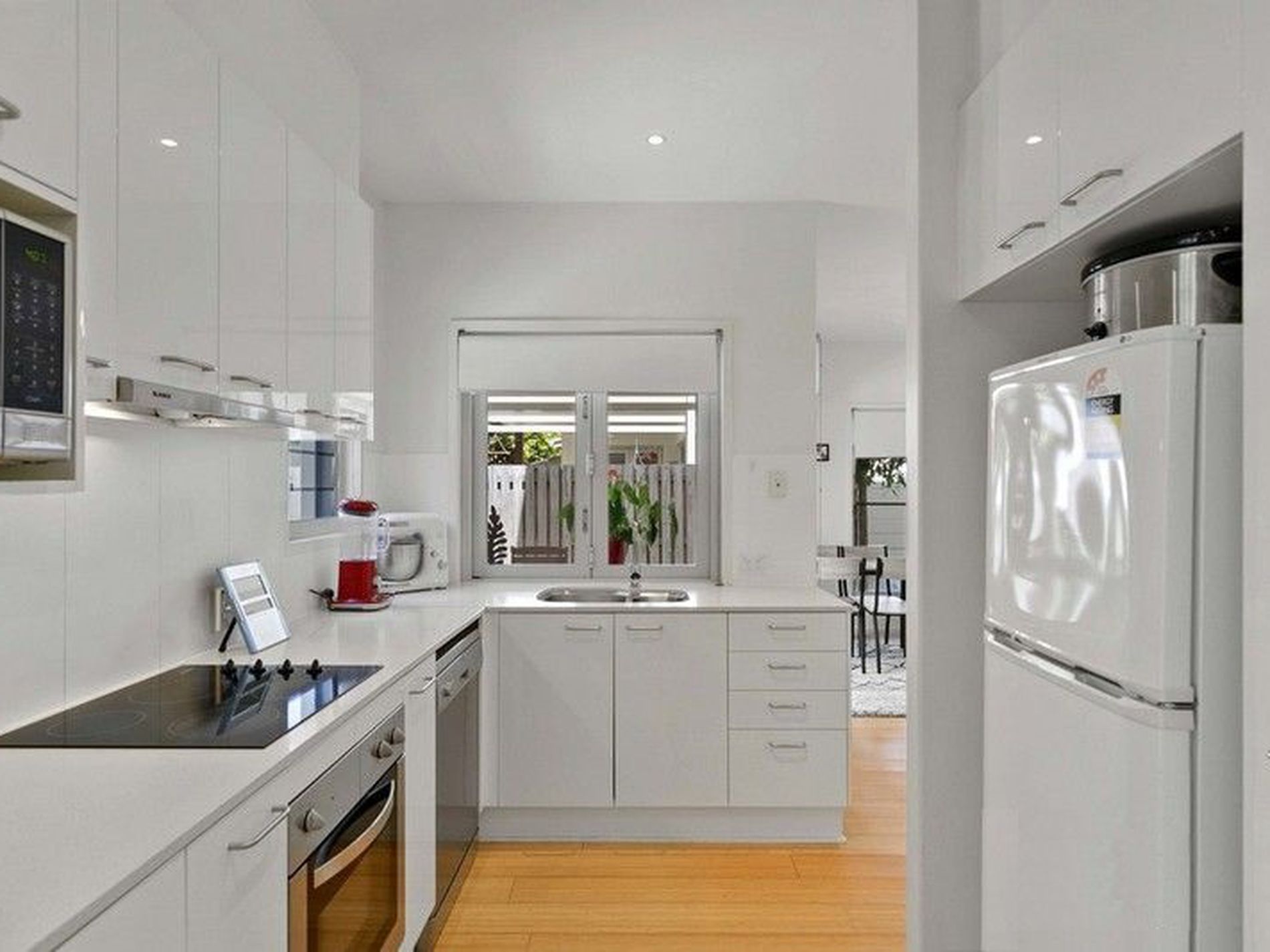 7 / 541 Esplanade, Urangan