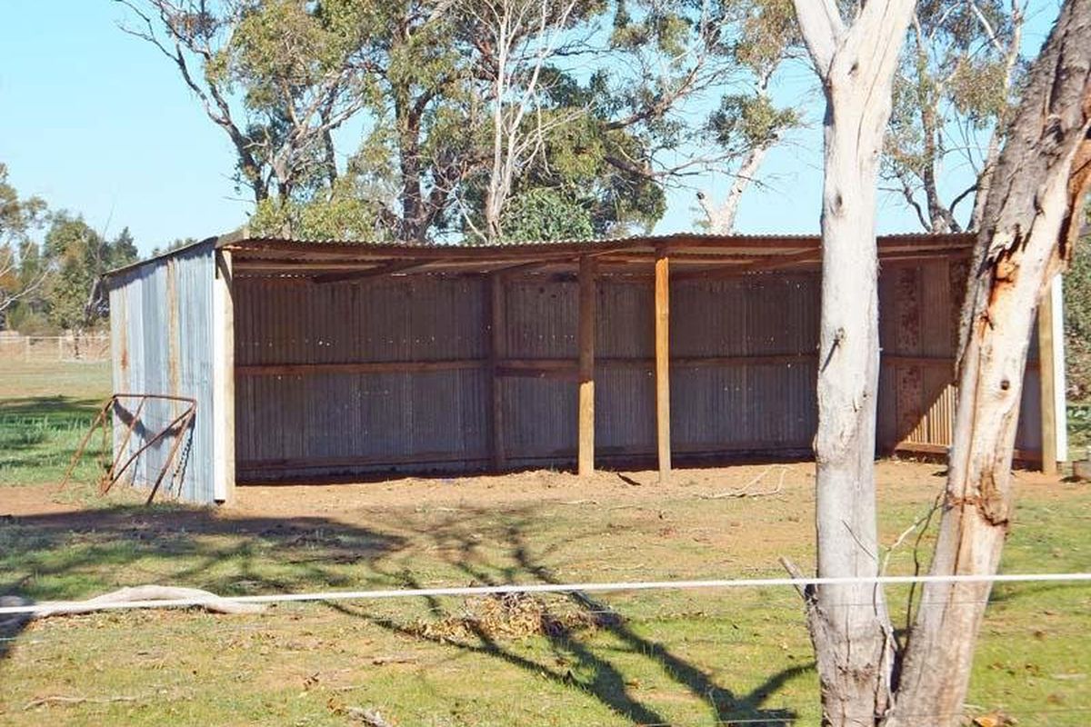 3430 Midland Highway, Stanhope