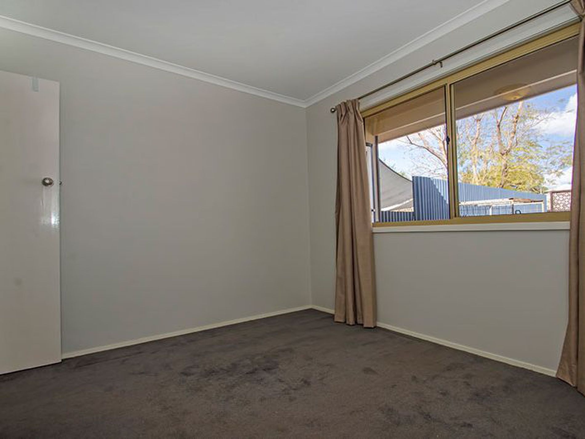 100B Campbell Street, Lamington