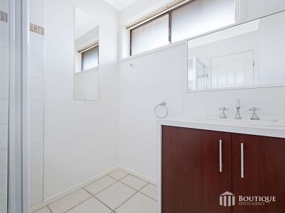 1 / 2 Nordic Road, Dandenong North