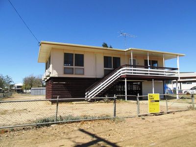52 Plover street, Longreach