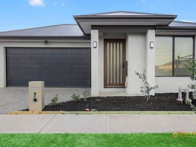 7 Ardisia Way, Manor Lakes