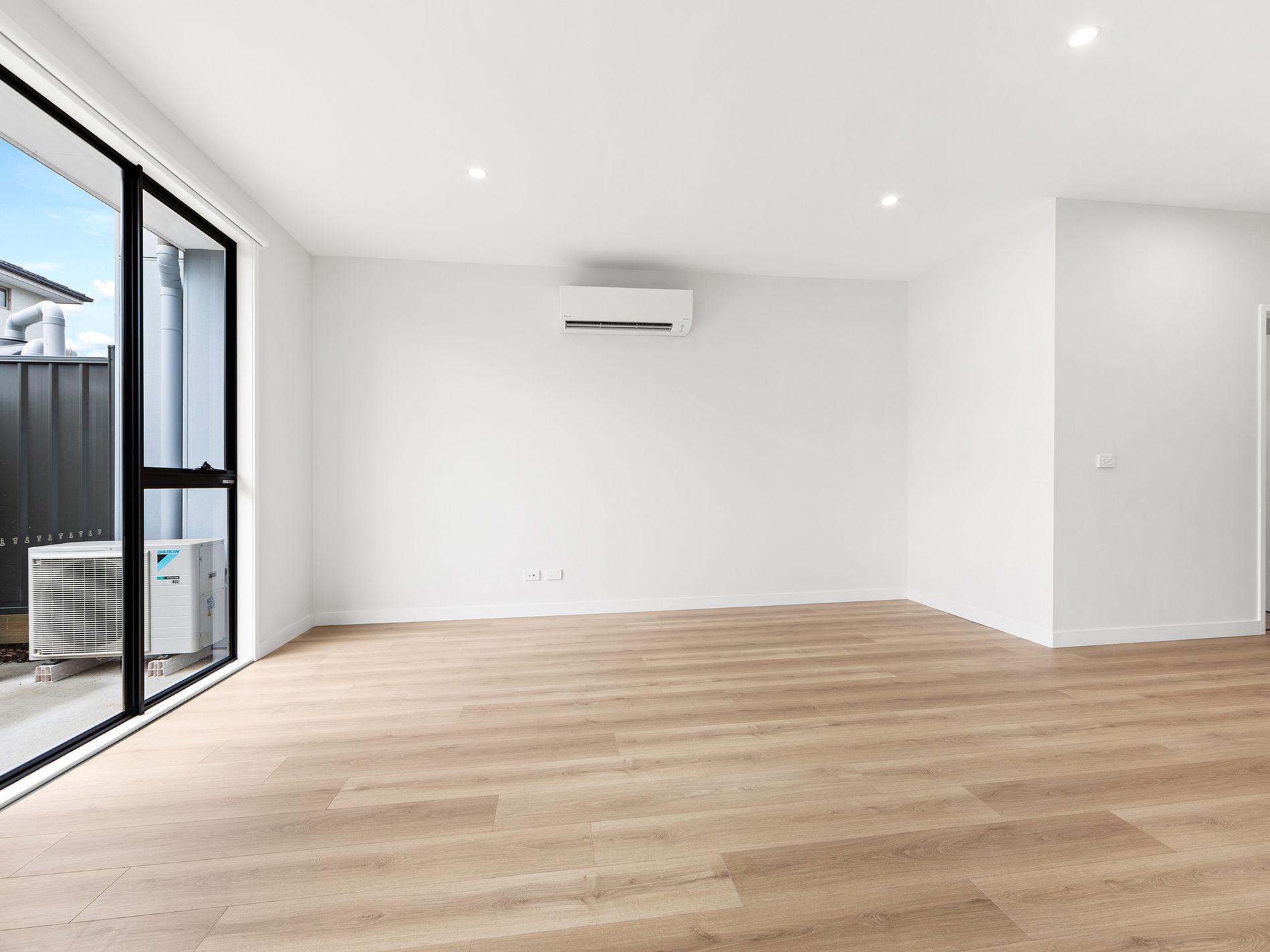 5 Dobright Street, Truganina