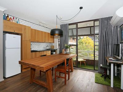 24 / 37 Phillips Street, Spring Hill