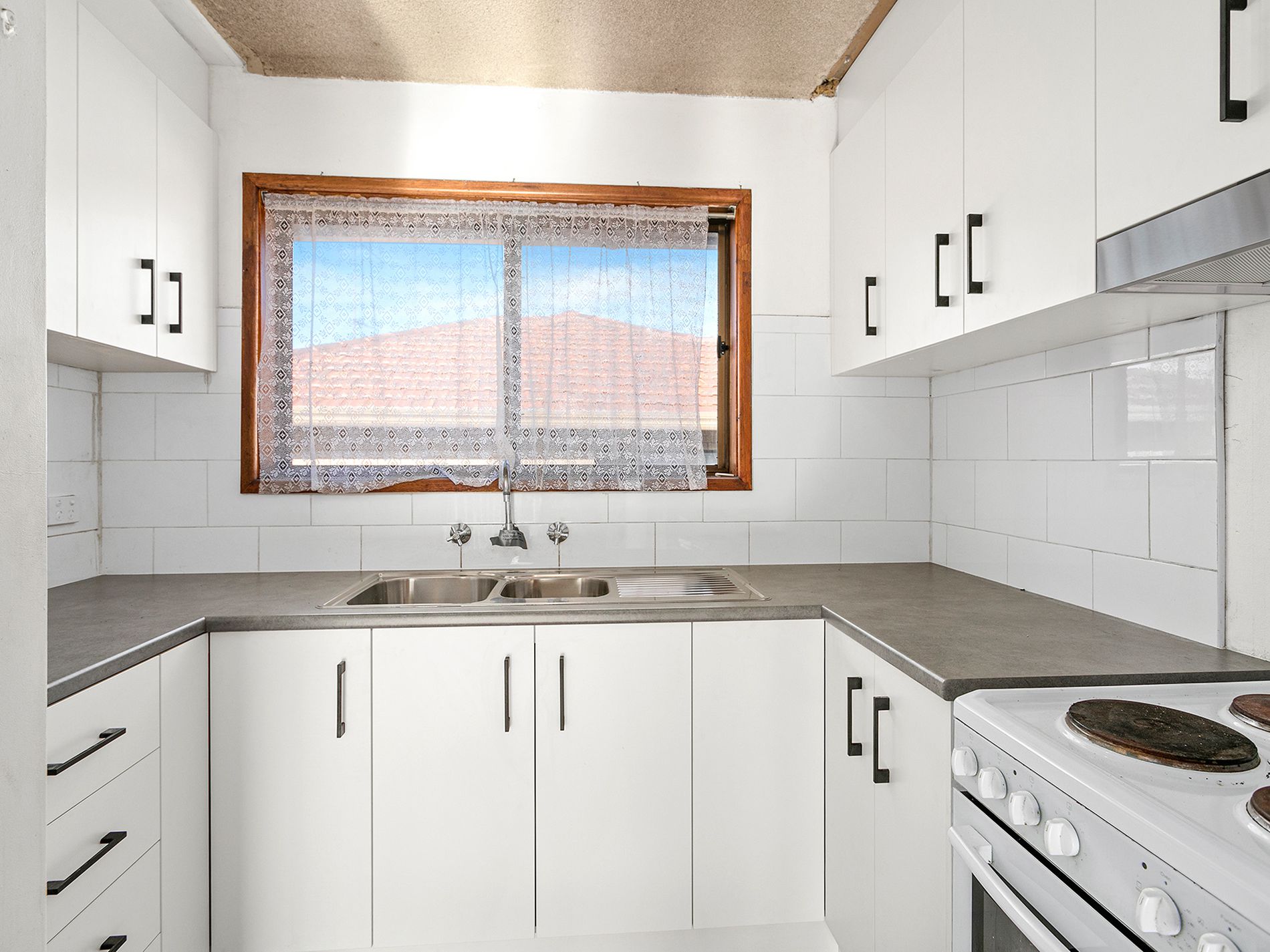 3 / 16 Hurry Crescent, Warrawong