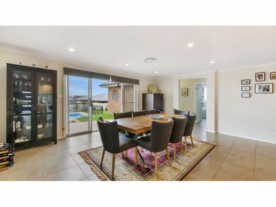 10 Hovea Court, Dubbo