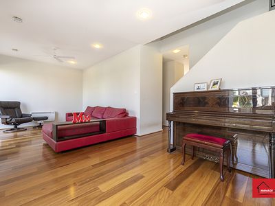 9 Quain Street, Crace