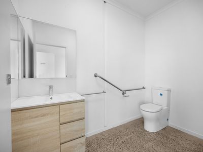 1 / 313 Princes Highway, Werribee