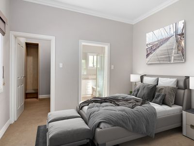 35 Varden Street, Piccadilly