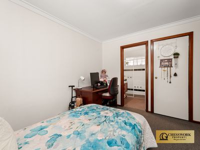 10 / 10 Hefron Street, Rockingham