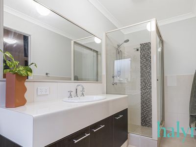 1 / 42 Gladstone Road, Rivervale