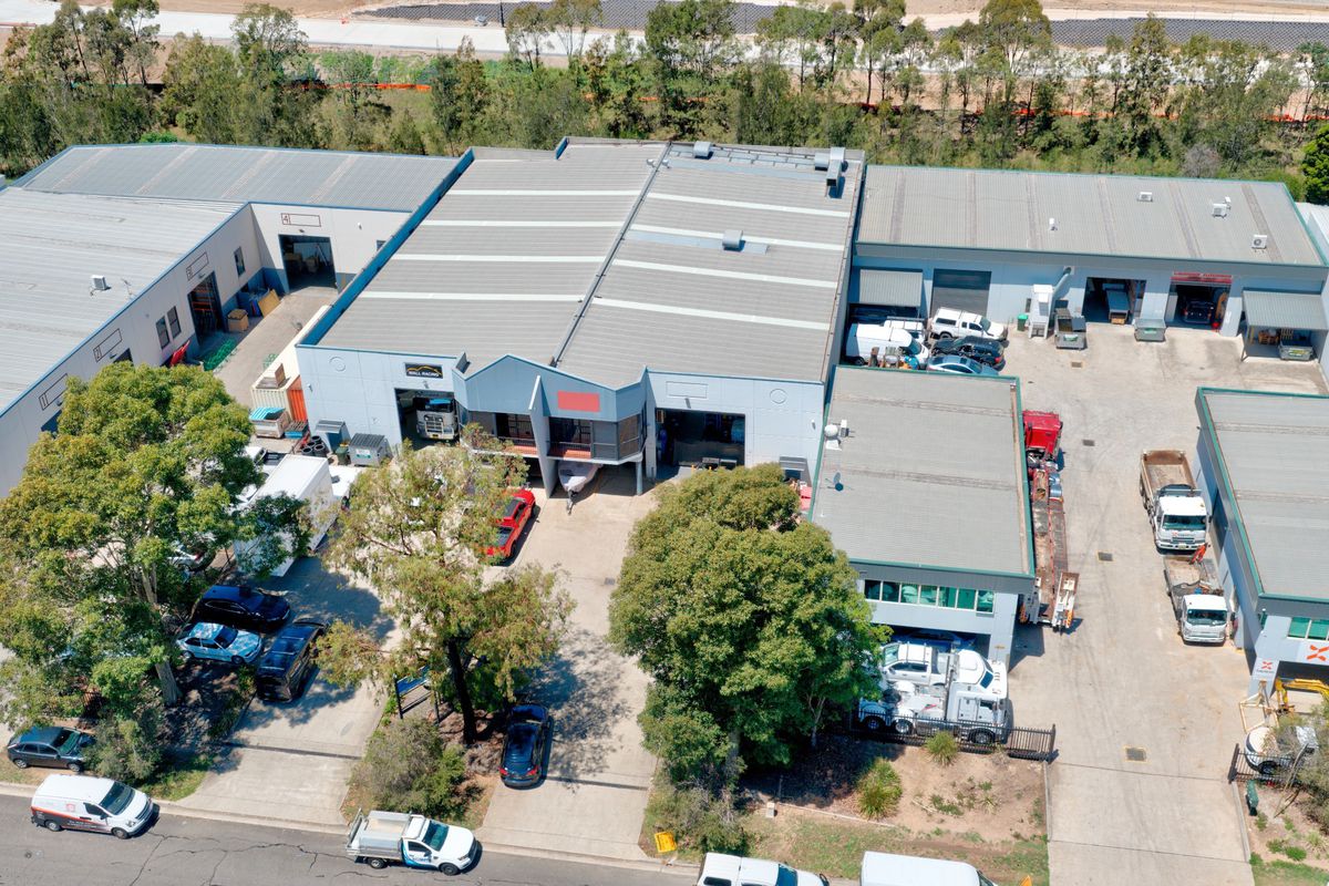 2 / 6 Samantha Place, Smeaton Grange
