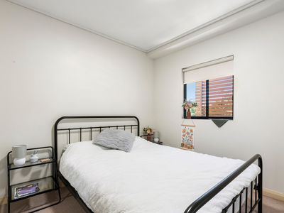 99 / 3 Land Street, Toowong