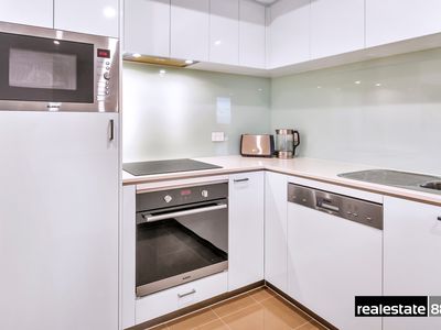 59 / 172 Railway Parade, West Leederville