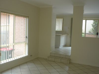 2 / 13 Eucumbene Avenue, Flinders