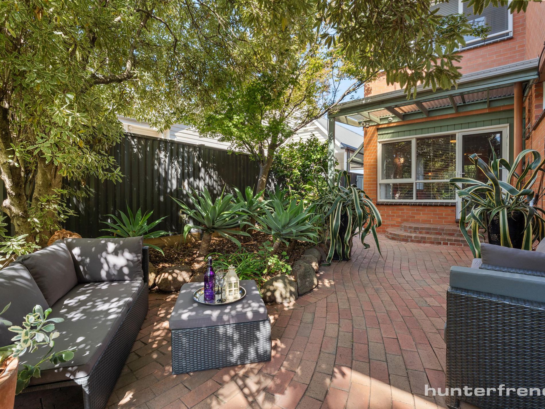 37 Myrtle Grove, Altona