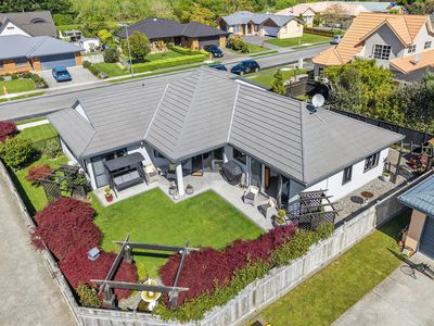 40 Mary Huse Grove, Manor Park