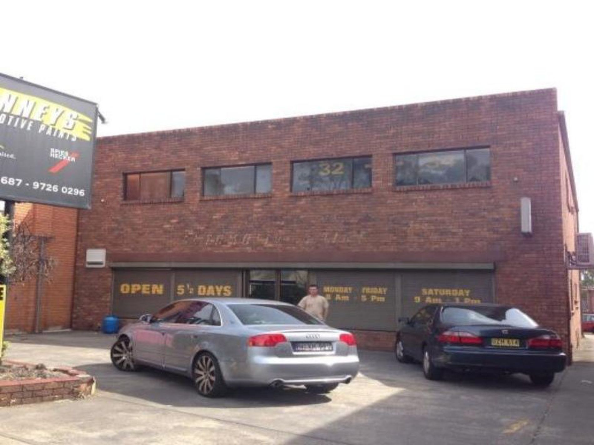 32 the horley drive Road, Villawood