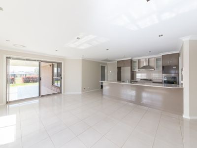 3 Merion Way, Dubbo