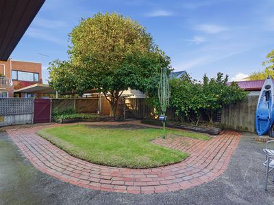 14 SEVES STREET, Altona