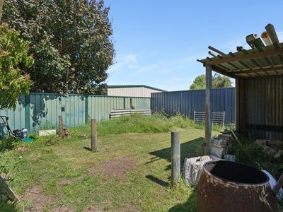 18 Harford Avenue, Viveash