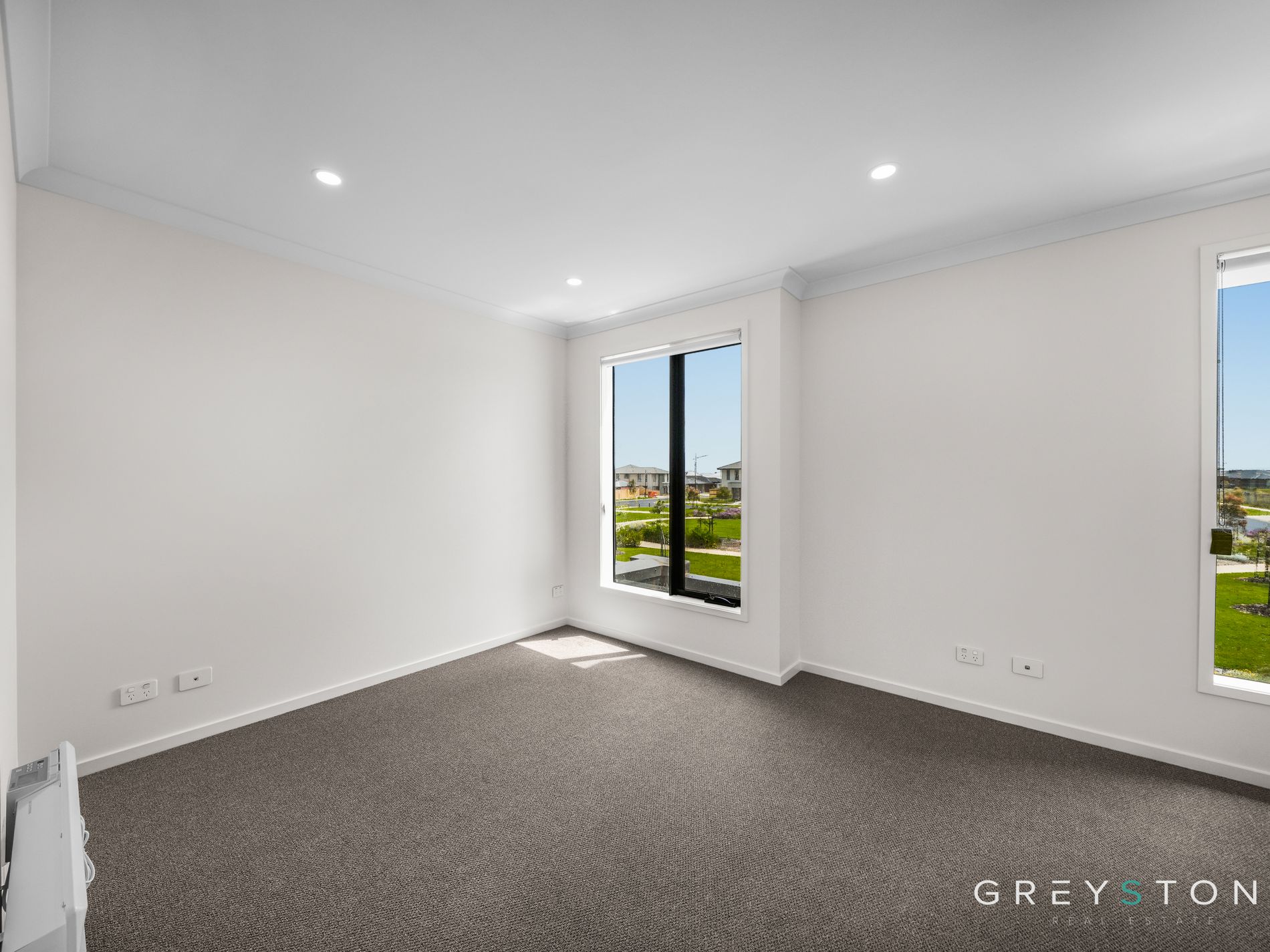 16 Flank Walk, Fraser Rise