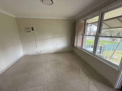 25 Sadleir Avenue, Ashcroft