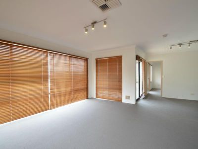 76 Sackville Terrace, Scarborough