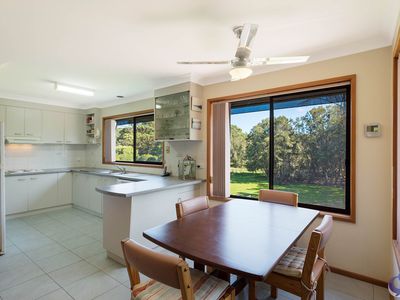 7 Lakeside Drive, Kianga