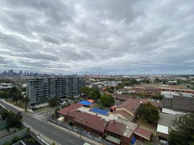 907D / 4 Tannery Walk, Footscray